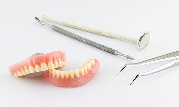 Types of Dentures